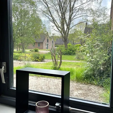 Dutch Delight - Big Private Garden, Near Lake