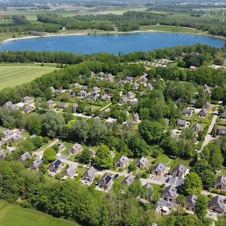 Holiday home Dutch Delight - Big Private Garden, Near Lake *