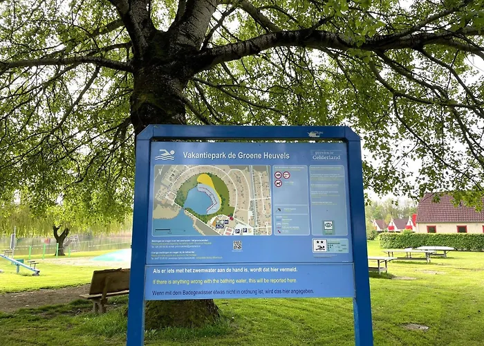 Dutch Delight - Big Private Garden, Near Lake