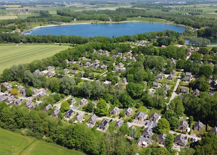 펜션 Dutch Delight - Big Private Garden, Near Lake *