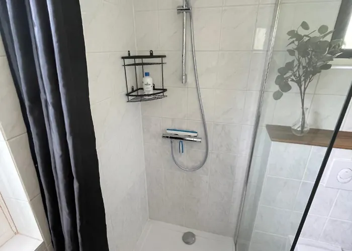 Dutch Delight - Big Private Garden, Near Lake *