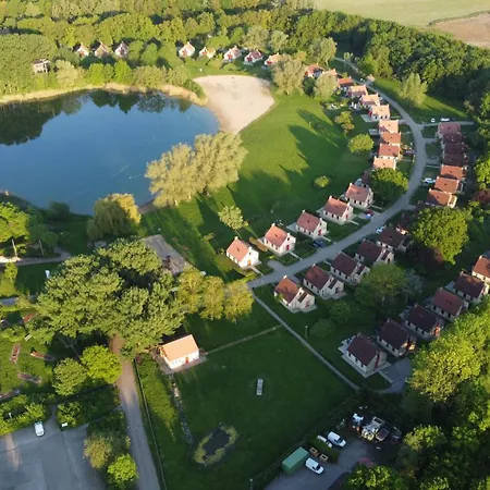 Дом отдыха Dutch Delight - Big Private Garden, Near Lake