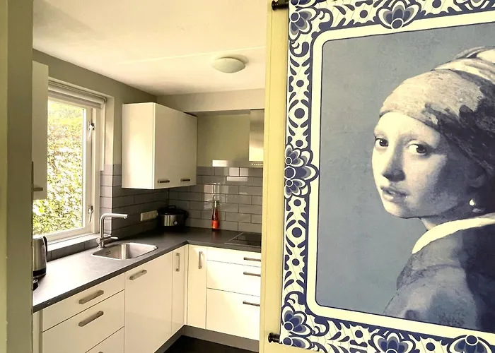 Дом отдыха Dutch Delight - Big Private Garden, Near Lake Ewijk