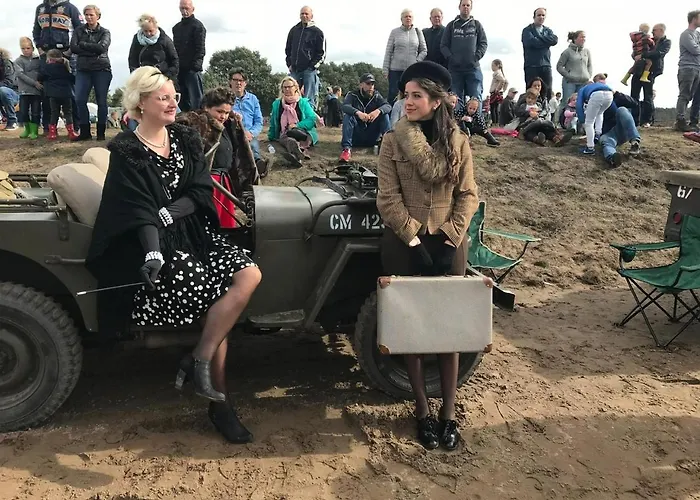 Dutch Delight - Big Private Garden, Near Lake