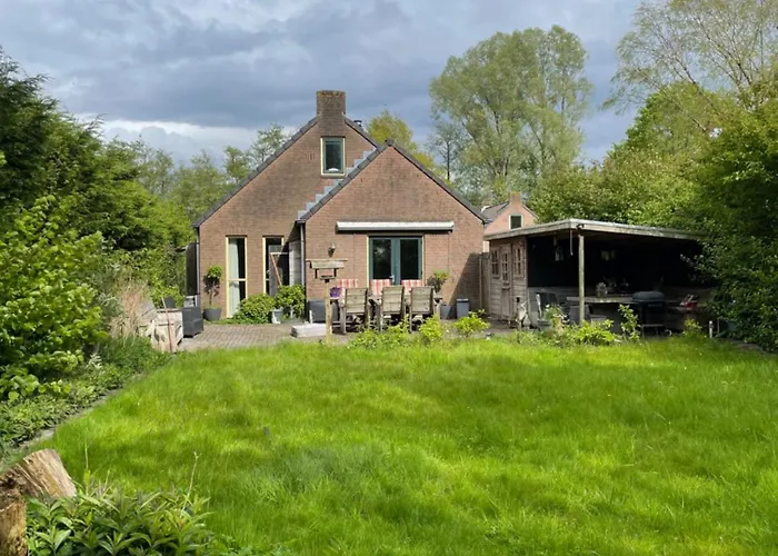 Dutch Delight - Big Private Garden, Near Lake Дом отдыха